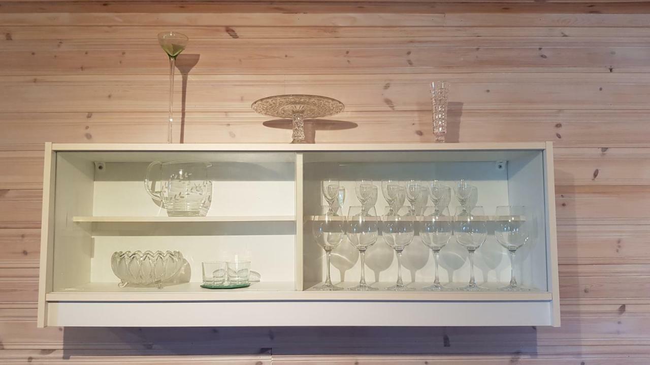 Farmer Apartment Laukvik ภายนอก รูปภาพ